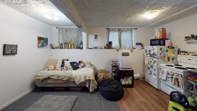 6060 South St 12 Bedroom