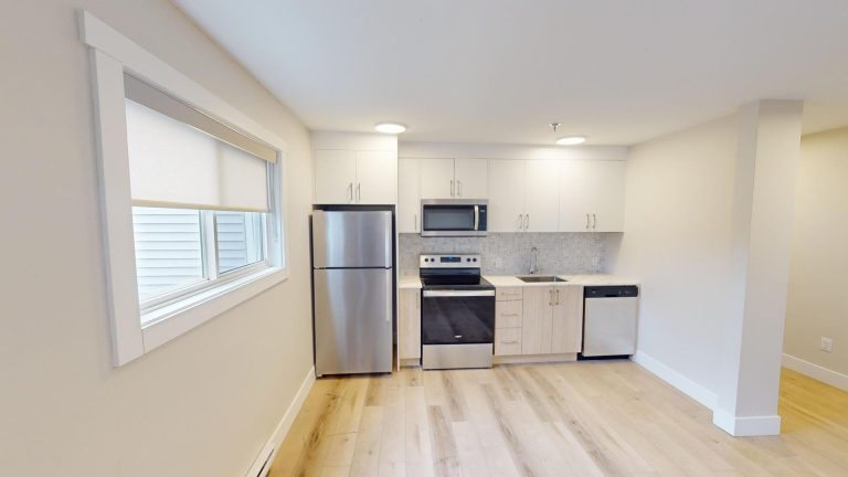 6140 Lady Hammond Road Apartment 105 02112024 105808