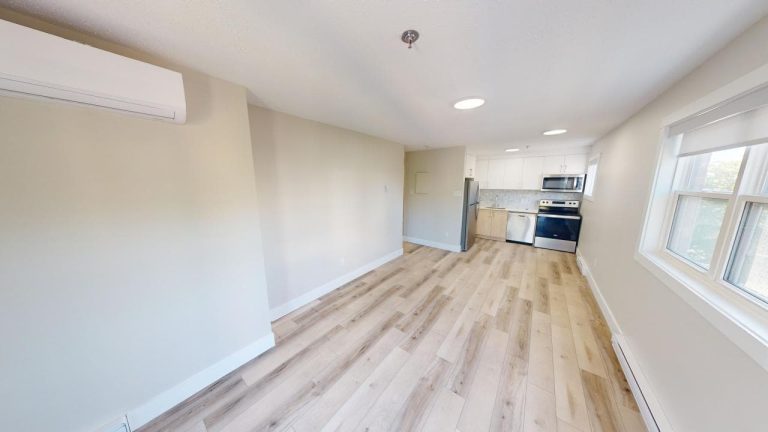 6140 Lady Hammond Road Apartment 301 07082024 093715