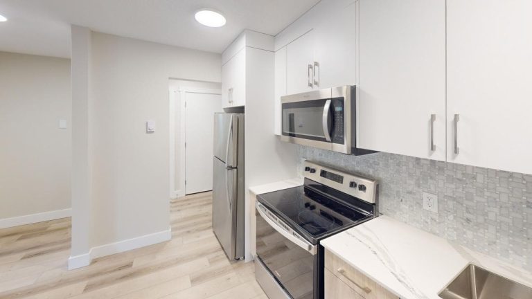 6140 Lady Hammond Road Apartment 303 Kitchen 1
