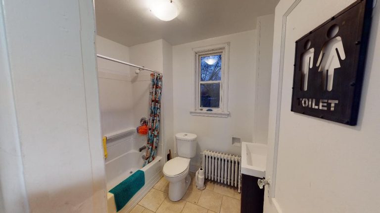 6461 Waegwoltic Avenue Apartment 5 07312021 145645
