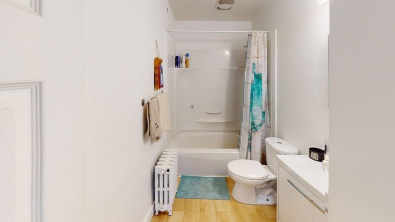 6573 Bayers Road Apartment 12 Bathroom