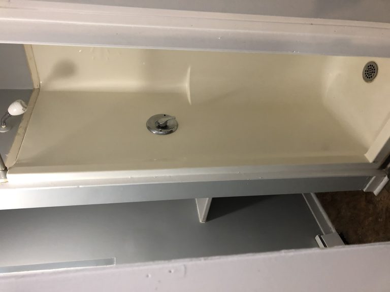 Bathroom (2)